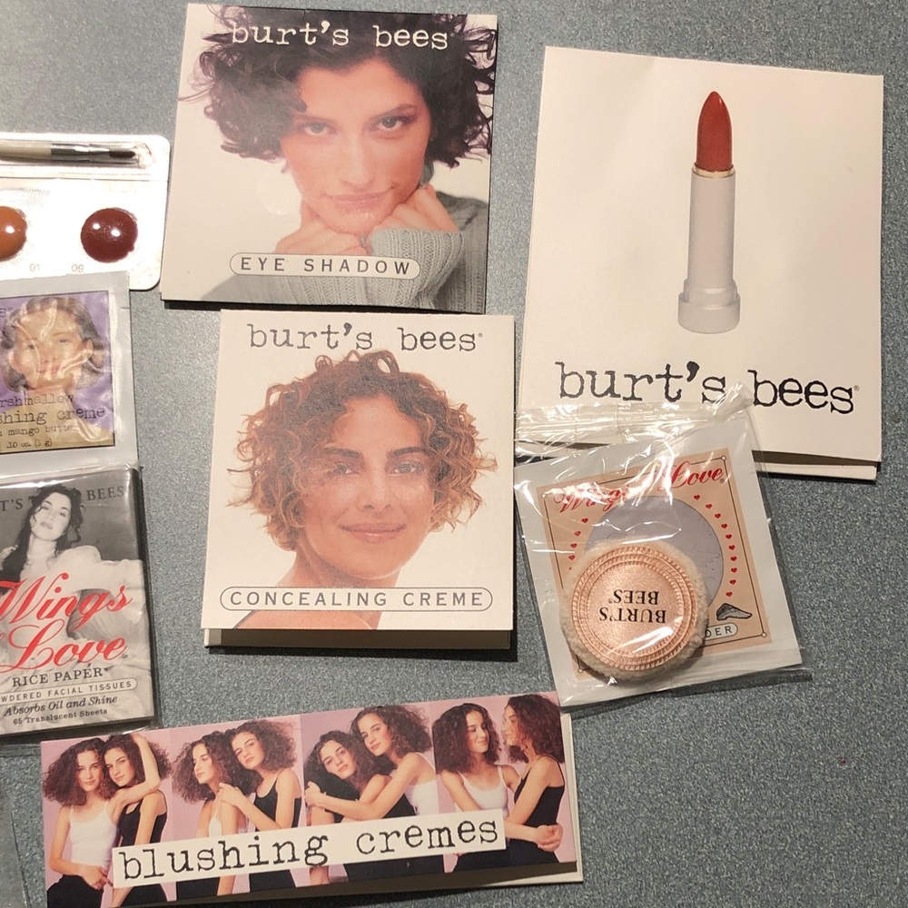 Burt's Bees Sample Bundle (10)